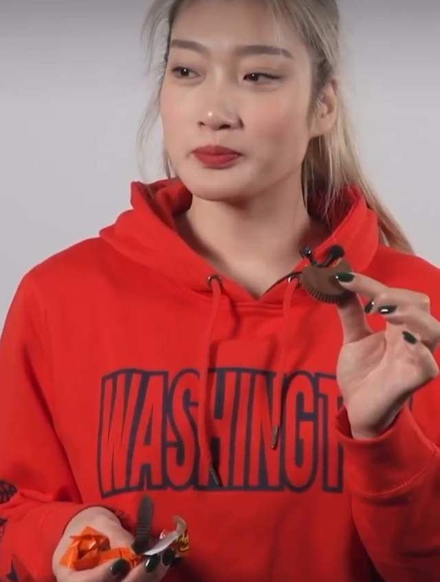 扒丝袜pisiwa久久久久