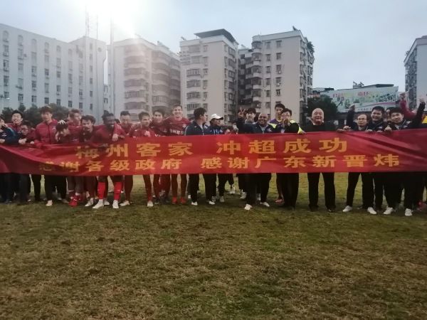 老板秘书的诱惑